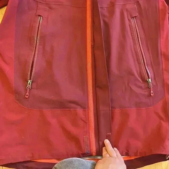 REI shell - Picture 10 of 16